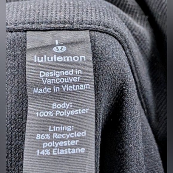 Lululemon Sojourn Jacket - Picture 4 of 5